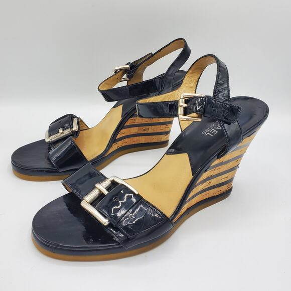 Michael Kors Pacific Patent Leather Wedge Buckle Strap Sandal Heel Shoe 7.5 - Picture 1 of 10
